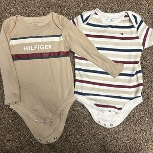 Tommy Hilfiger Kids One Pieces in Tan and White